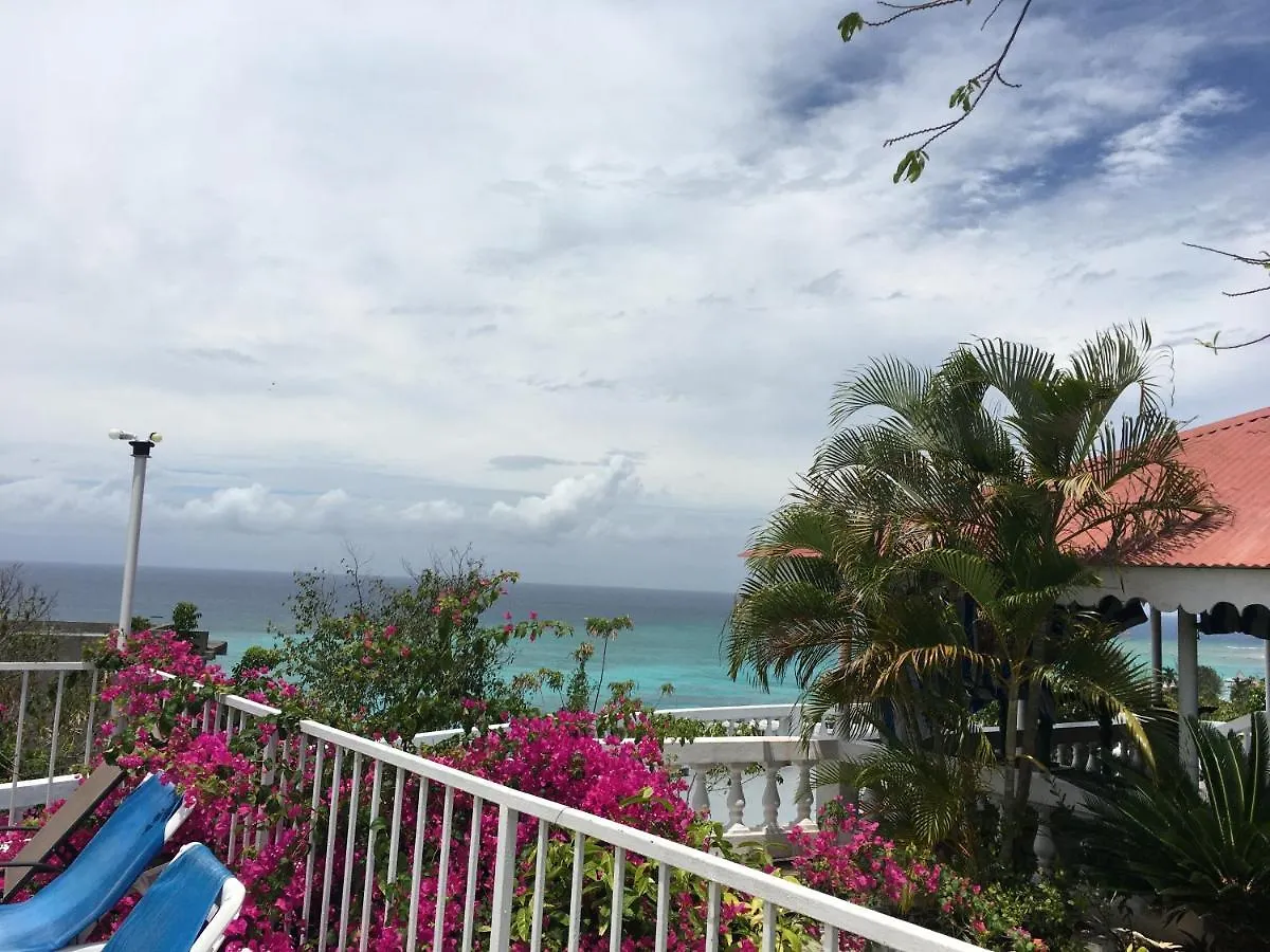 Beach Resort Apt-Africansymbol-In Front Of Doctor'S Cave Beach Montego Bay 0*,