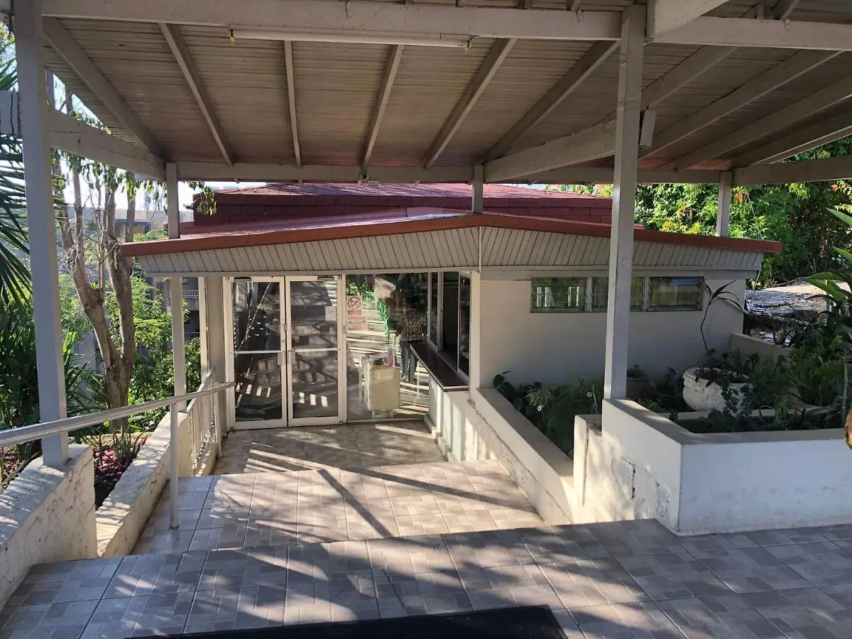 Beach Resort Apt-Africansymbol-In Front Of Doctor'S Cave Beach Montego Bay Appartement